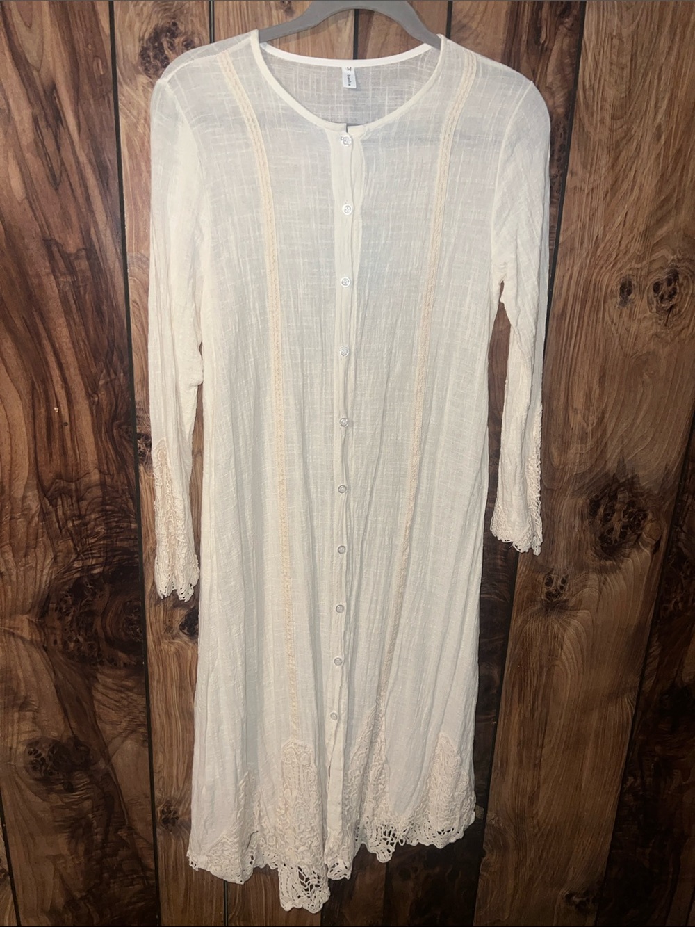 Basha Lightweight Cream Button-Front Lace Trim Dress. Size M. New.